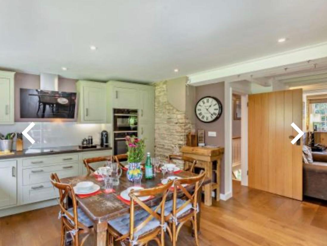 Luxury Country Cottage With A View Enstone Екстериор снимка